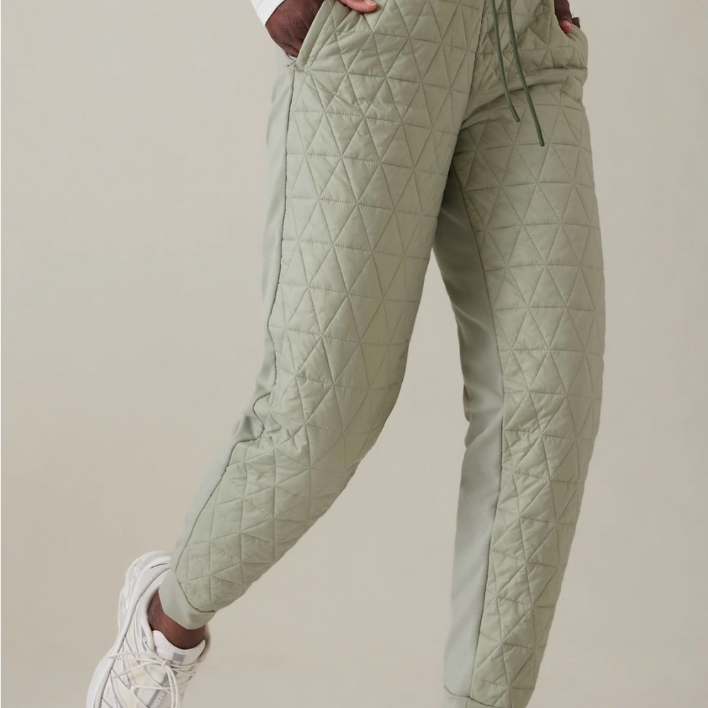 NWT, Athleta- Solctice Jogger, size 0